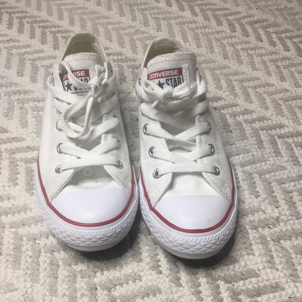 White Chuck Taylor Converse Youth Size 2